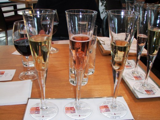 A Flight of Chamagne at Vino Volo at the IAD airport