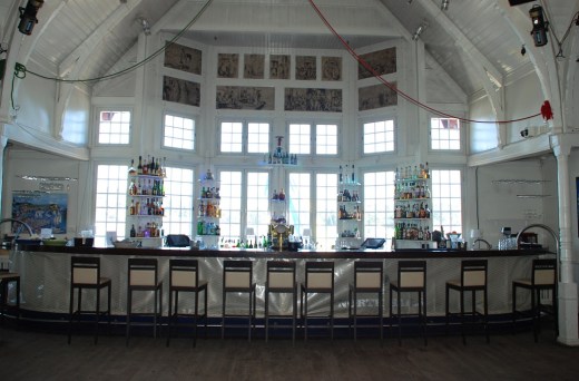 The Sandhman hotel's bar.