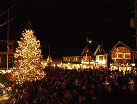 Kennbunkport's main square at the tree lighting.