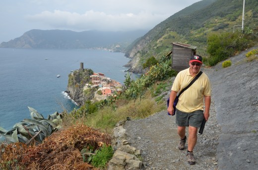 Augie on the trail just after leaving Vernazza