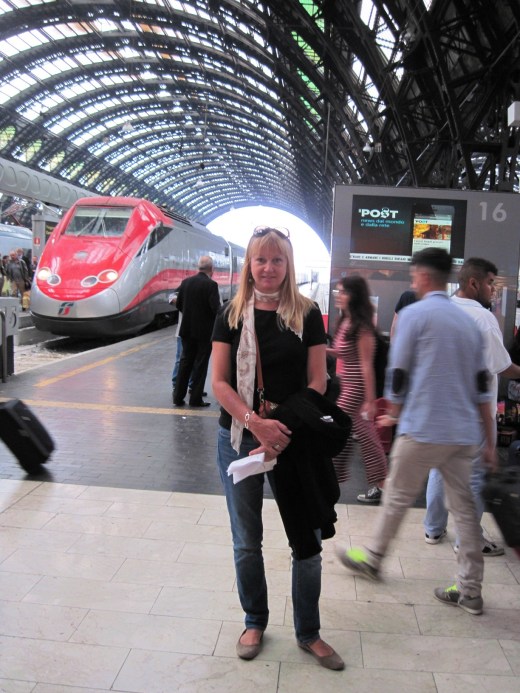 Me at the train station ready to board the train to Camogli