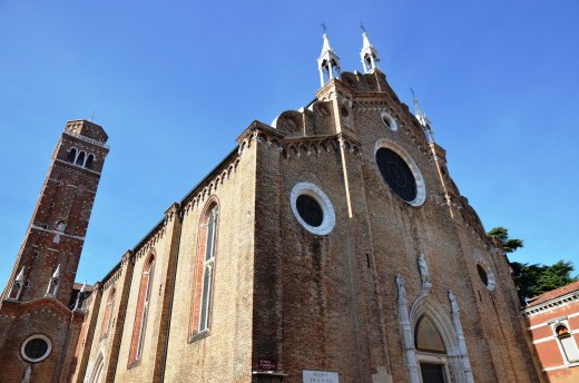 The exterior of Santa Maria Gloriosa dei Frari
