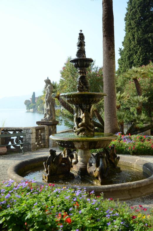 Fountain at Villa Monastero