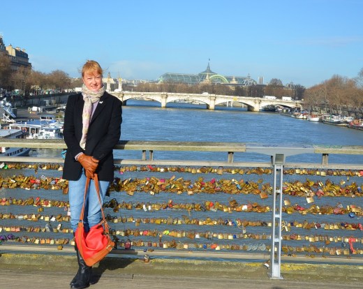 A pedestrian bridge that links the Musee d'Orsay to the Jardin des Tuileries.