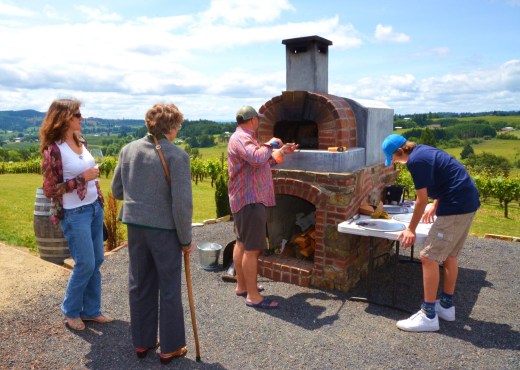 Lachini outdoor oven